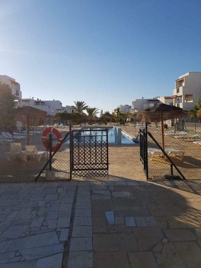 Casa Baja Extraordinaria En Urbanizacion Naturista! Las Bombardas Exterior photo